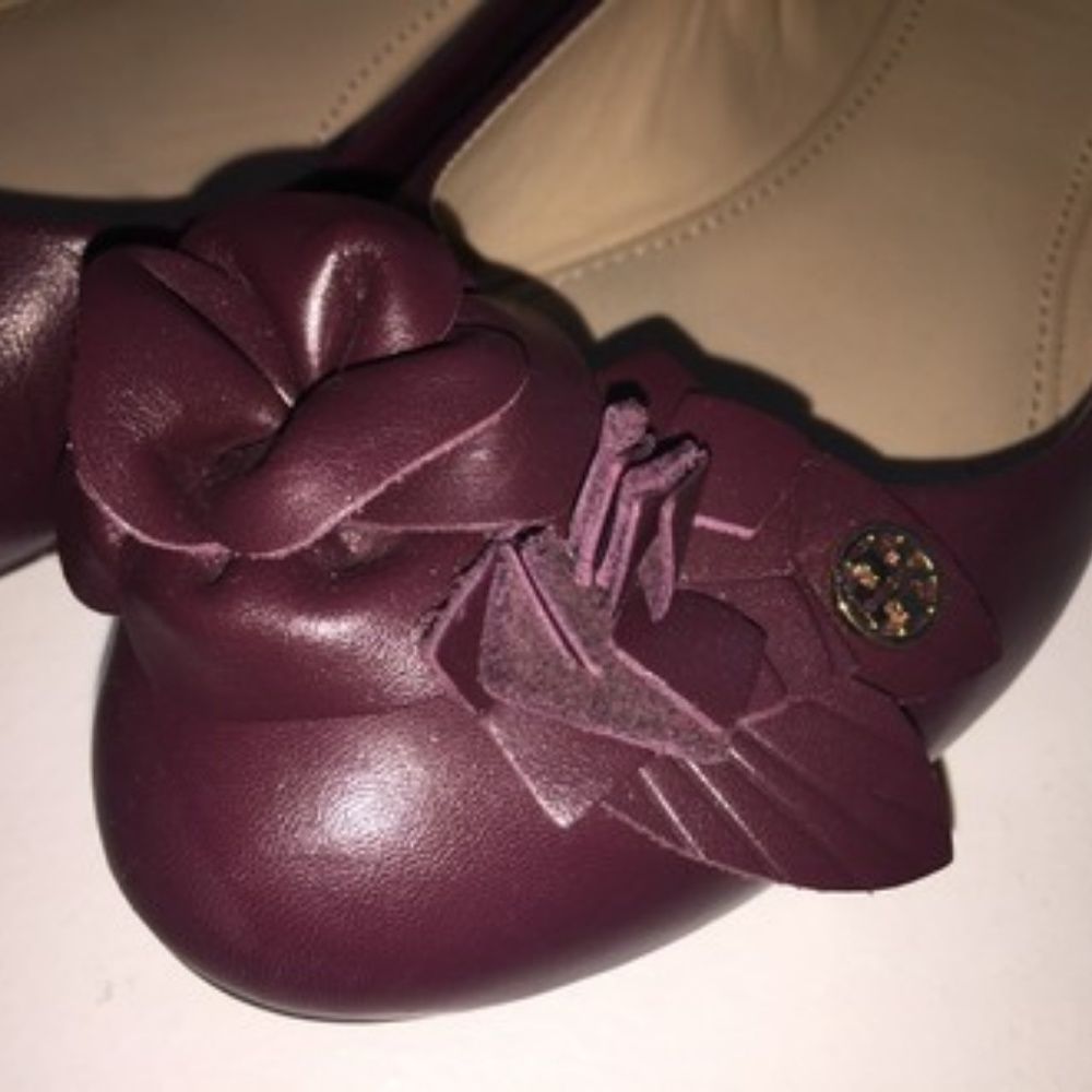 Tory Burch Burgundy Blossom Ballet Flats - Picture 3 of 8